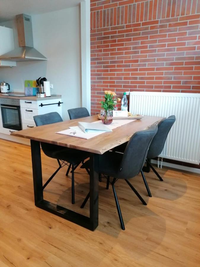 Ferienwohnung Seebaer เอมเดน ภายนอก รูปภาพ